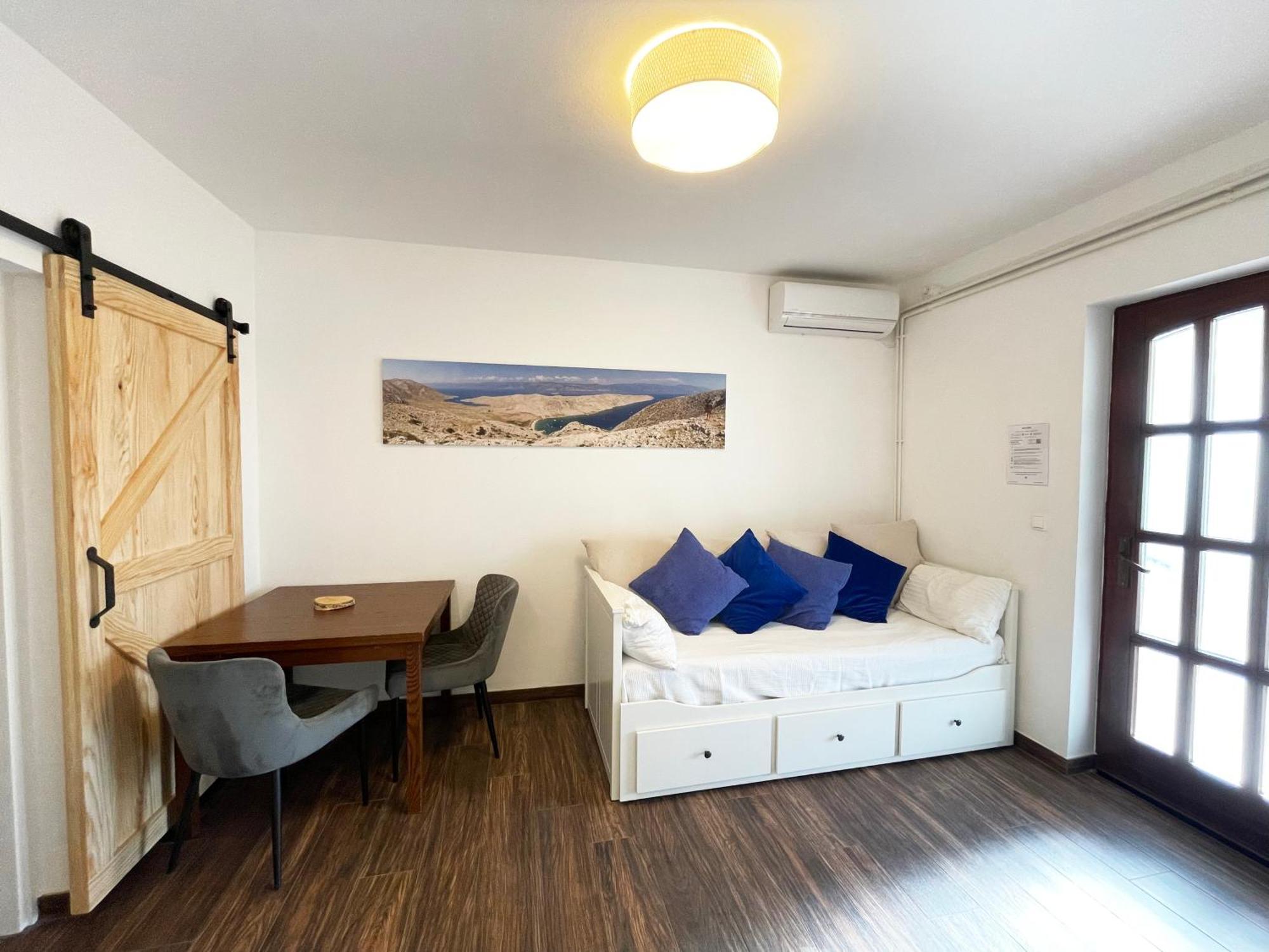 Apartments Monika Bed & Breakfast 236 Punat Exterior photo